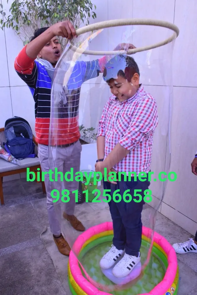 Bubble Show On Rent In Delhi