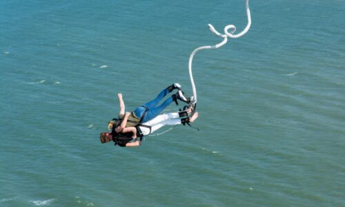 Bungee jumping