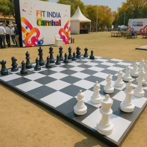 gaint-chess-set-for-hire