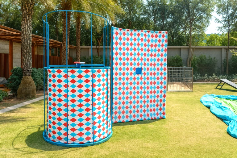 dunk and dive for events