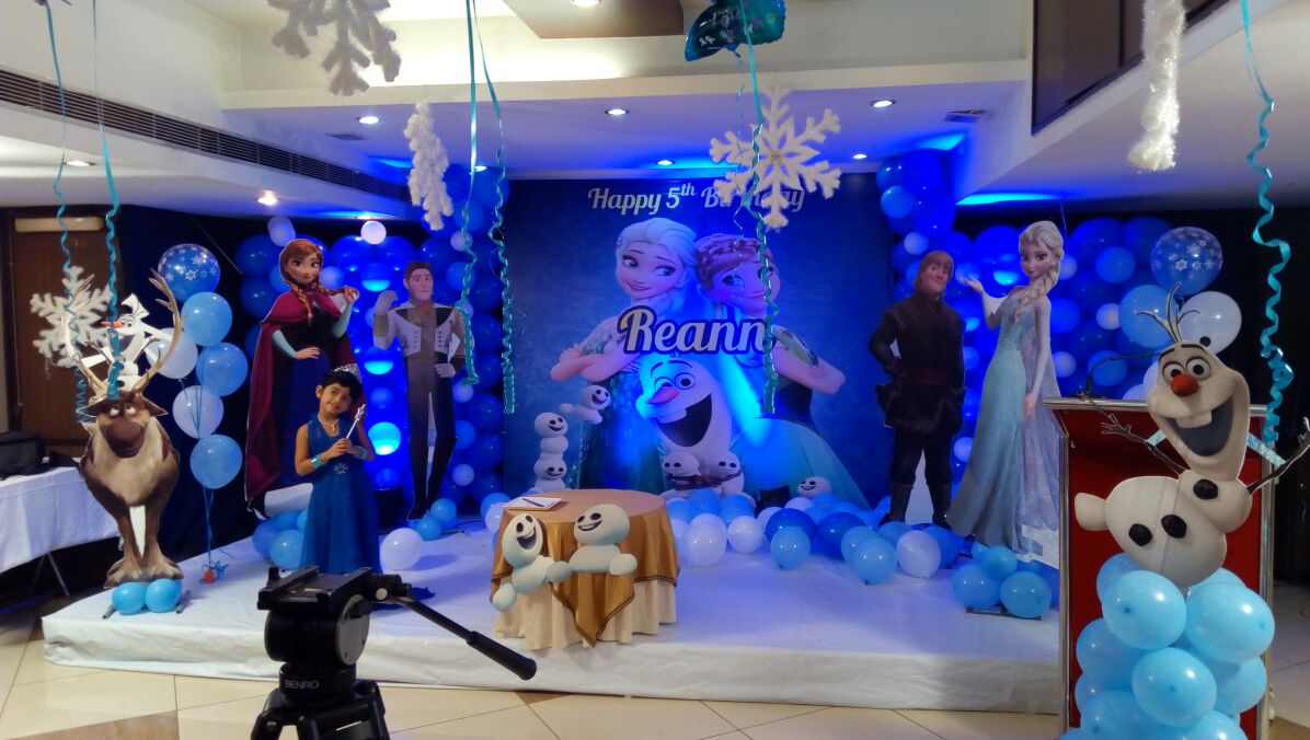 frozen-theme-party-planner frozen theme party planner