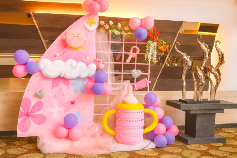 it’s-girl-theme-party its girl theme party