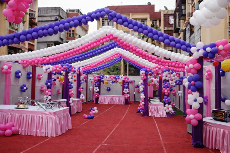 outdoor-balloon-decoration-for-events