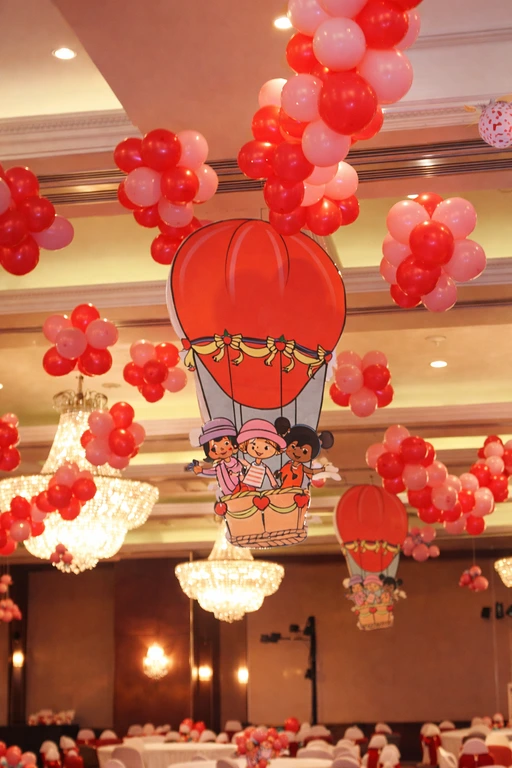 strawberry-shortcake-theme-party