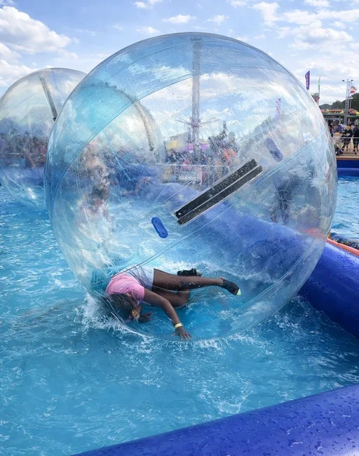 zorbing-water-ball-for-parties