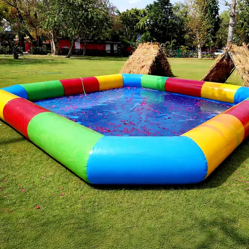 swimming-pool-party-on-rent